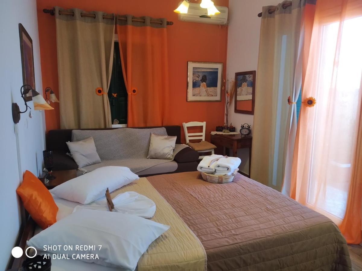 Violetta Rooms Koróni Exterior foto