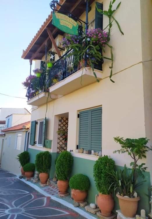 Violetta Rooms Koróni Exterior foto